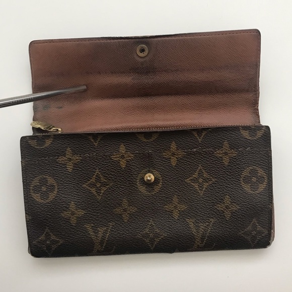 AUTH Louis Vuitton Sarah Wallet CA0945 - Picture 5 of 8